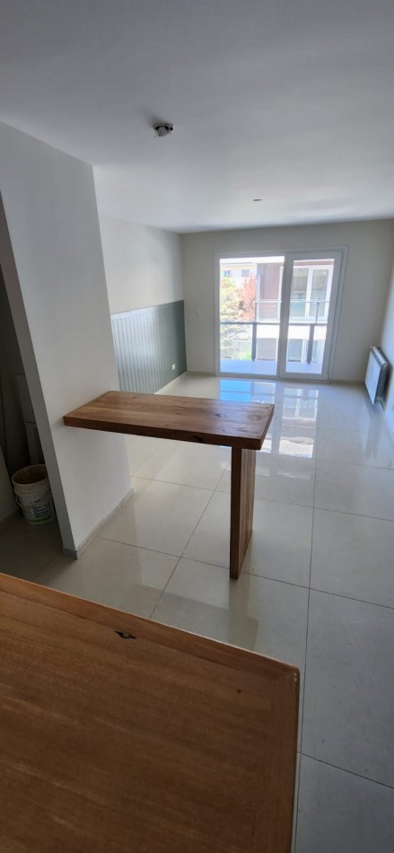 Monoambiente Centrico 28 m2 + 5m2 de Balcon - Unidad 2o G Torre Lago