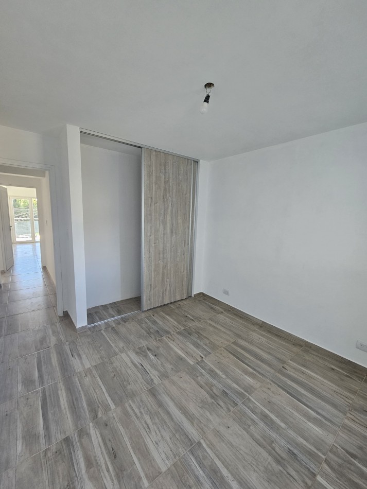 Execlente departamento 3 ambientes con balcon y parrilla a estrenar