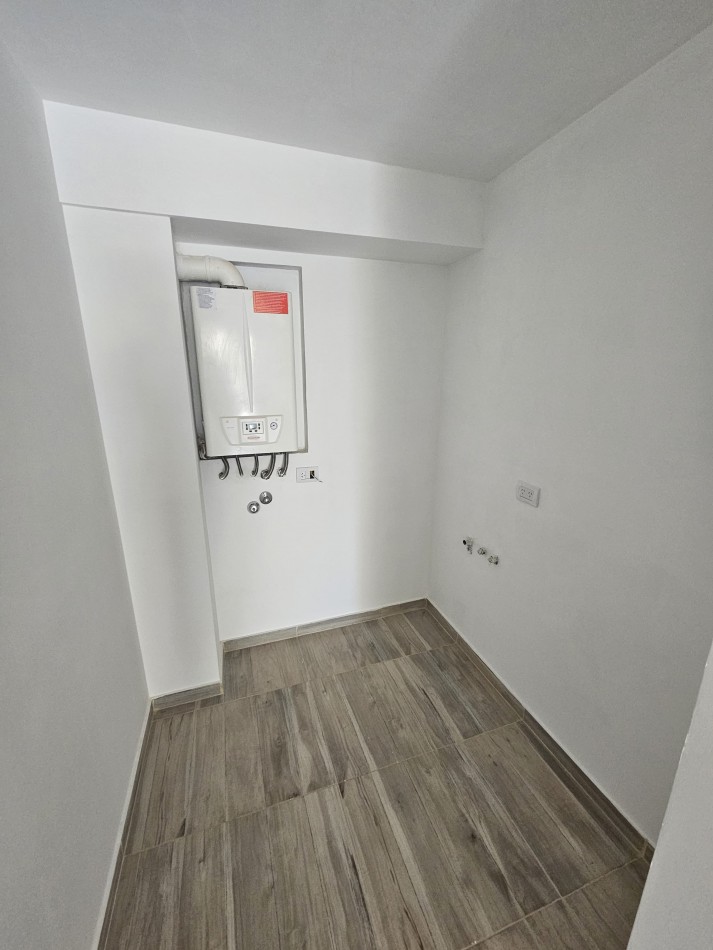 Execlente departamento 3 ambientes con balcon y parrilla a estrenar