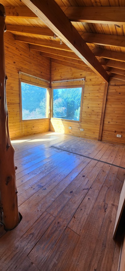 Complejo de cabañas con vivienda principal en Los Coihues - Oportunidad unica