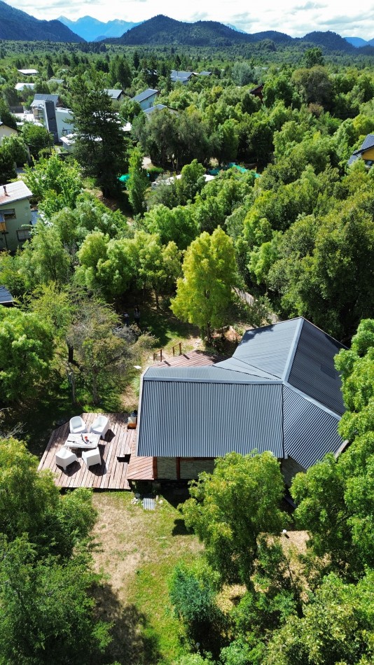 Casa en venta en Barrio Los Coihues - Entorno natural y apta turismo