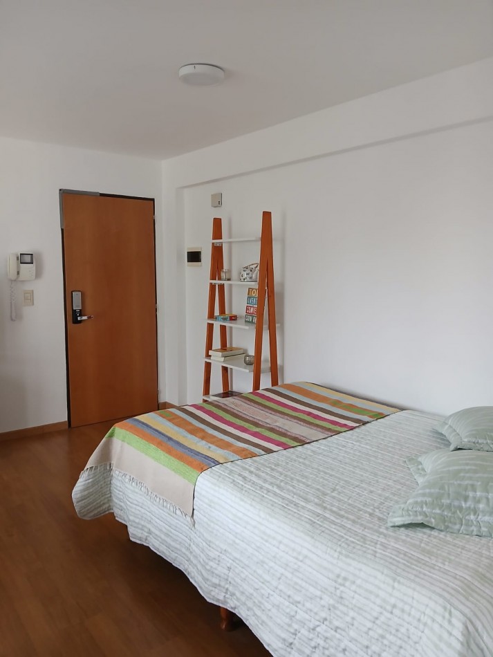 Alquiler Monoambiente centrico 