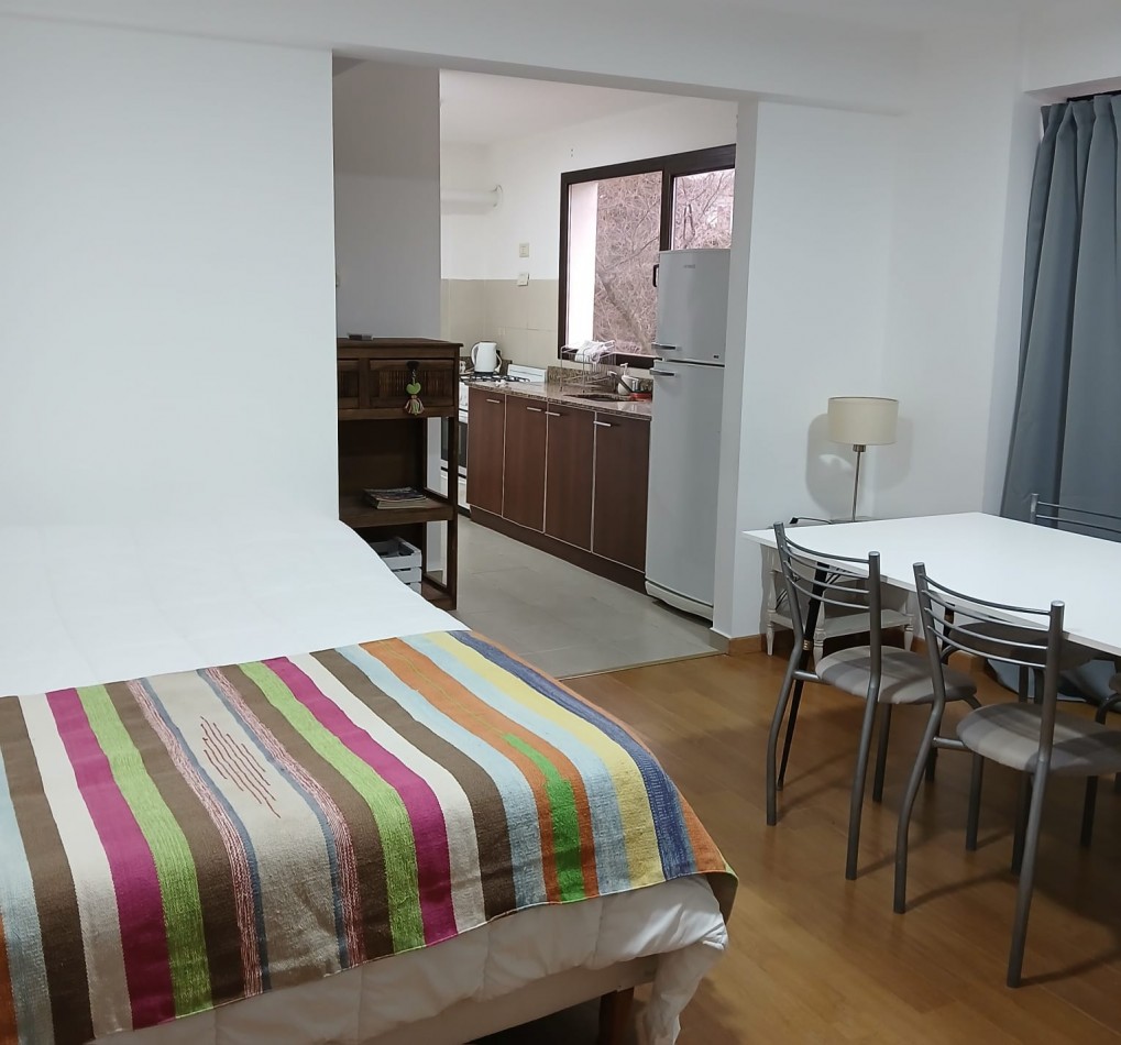 Alquiler Monoambiente centrico 