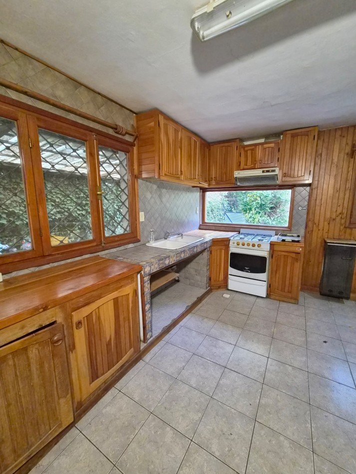 Casa de 142m2 a metros de Pioneros - Km 2,300 