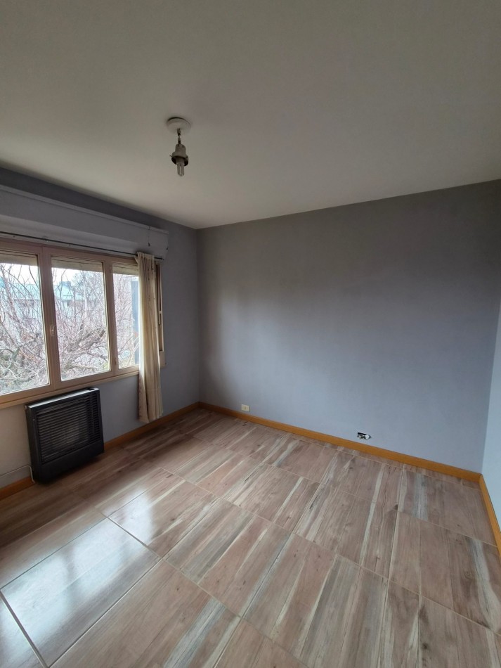 EN ALQUILER: Departamento Centrico Ideal para Oficinas y Uso Profesional