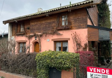Casa en venta - Rolando 1559